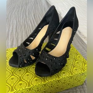 Gianni Bini Black Jeweled Pump